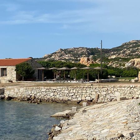 Appartamento Il Caracolo A Cala Francese La Maddalena  Exteriör bild