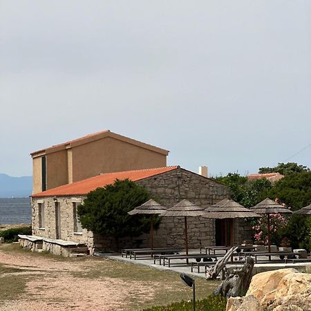 Appartamento Il Caracolo A Cala Francese La Maddalena  Exteriör bild